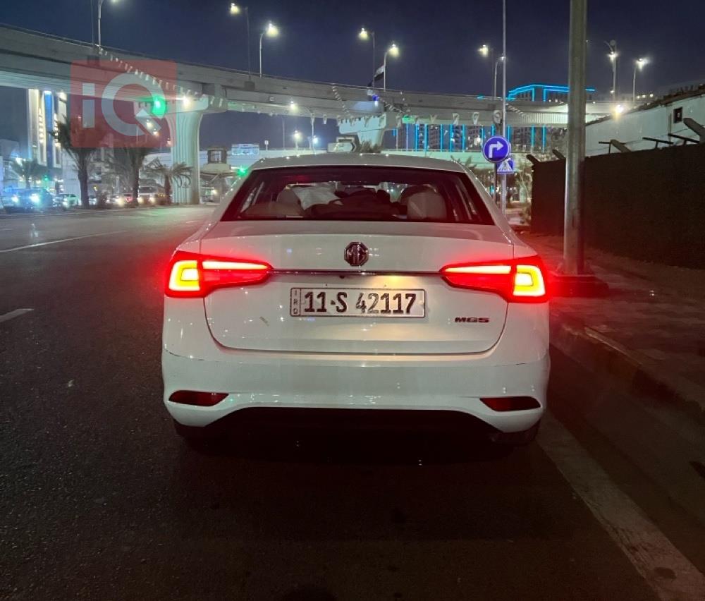 ام جي 5